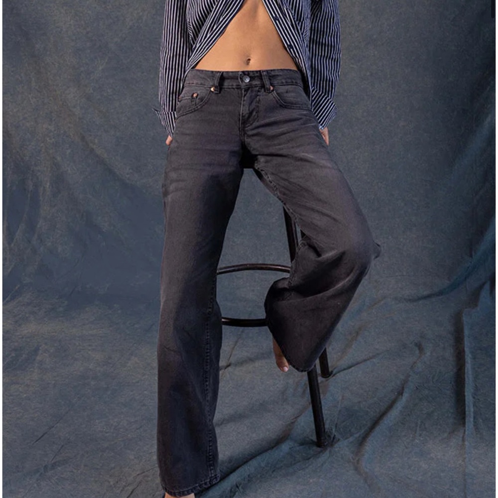 Classic Women's Jeans Black